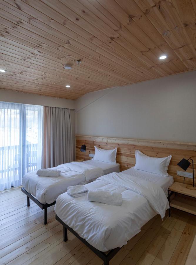 Hotel Lahili Mestia Exteriér fotografie